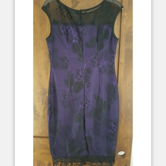 Party dress. - Picture 2 of 5